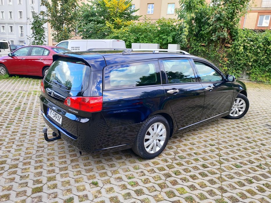 Accord Tourer VII kombi, dobrze wyposażony