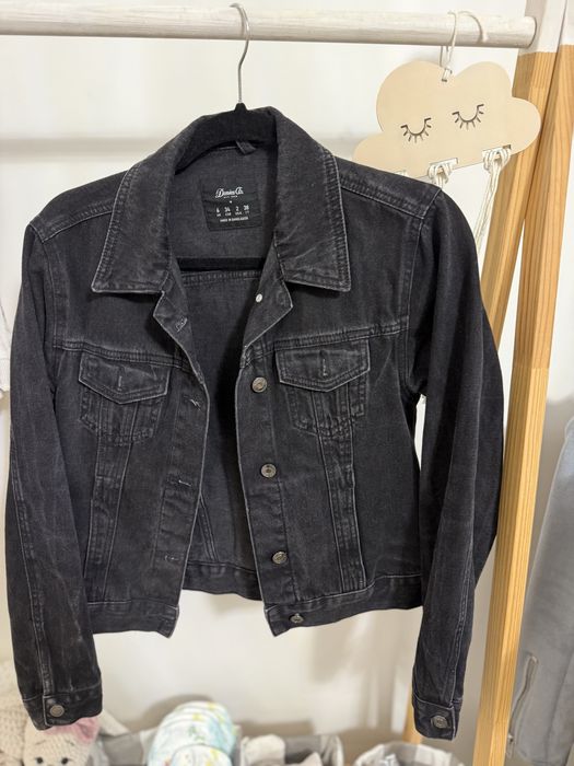 Джинсовка класична чорна жіноча