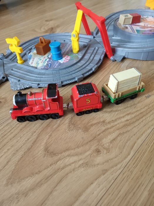 Tomek i przyjaciele walizka zestaw podróżny