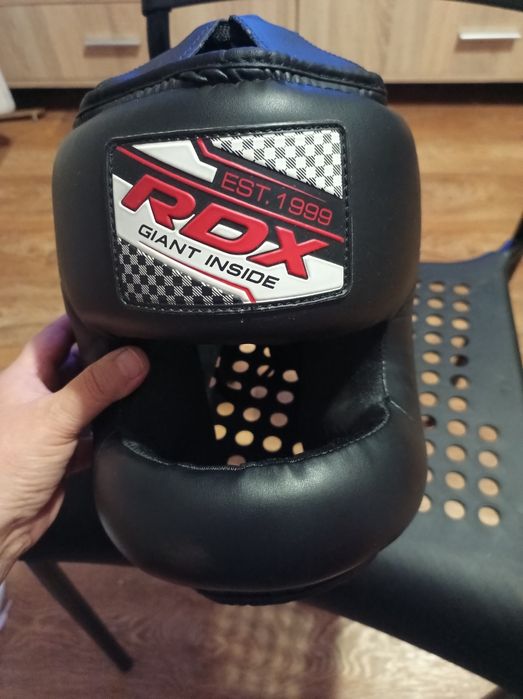 Боксерский шлем с бампером RDX T2.