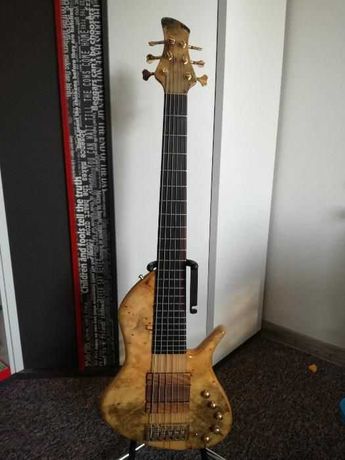 Gitara basowa GMR Tribal 6 + case