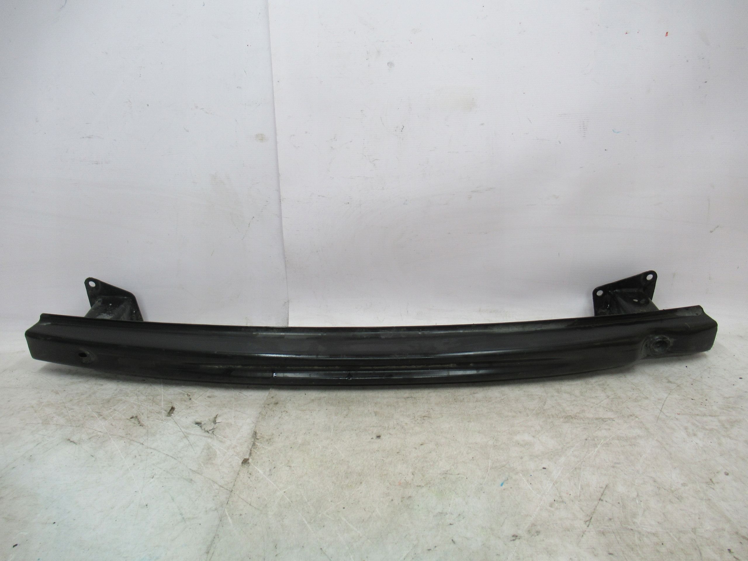 Belka zderzaka tylnego VW Touran i 1T