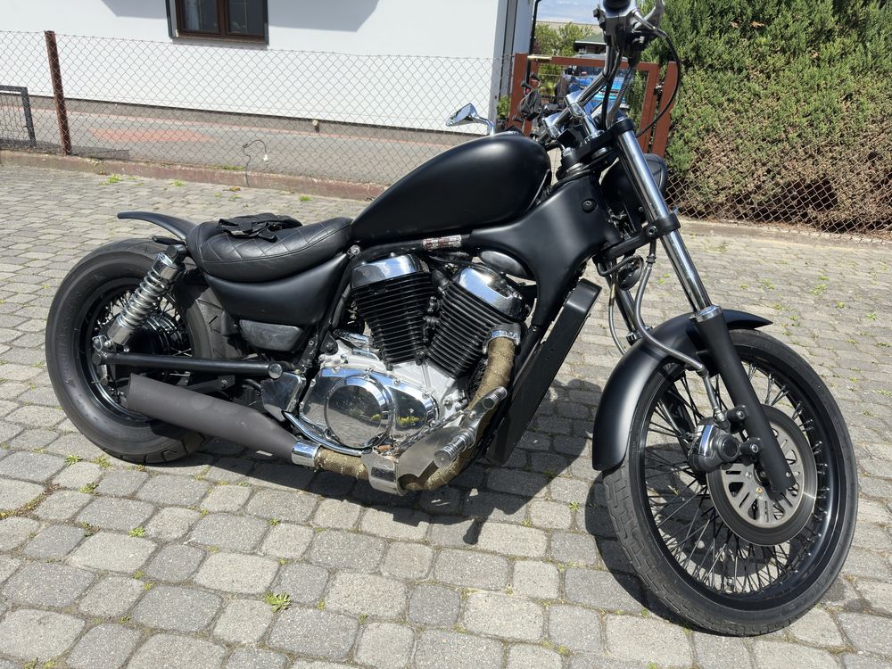 Suzuki Intruder Vs 800 Bobber