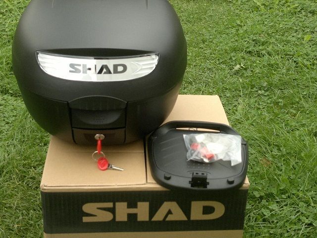 SH26 SHAD kufer 29 litrowy w kpl. z płytą