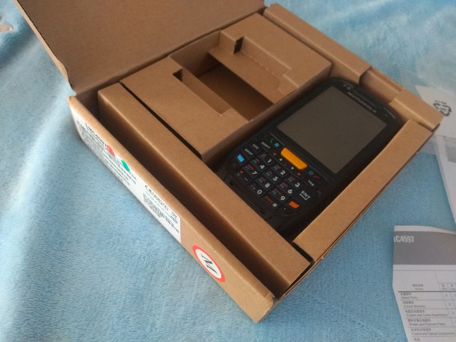 Motorola MC4597 Terminal kurierski czytnik kodów ES400 Telefon -30szt