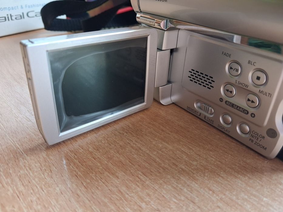 Видеокамера Samsung