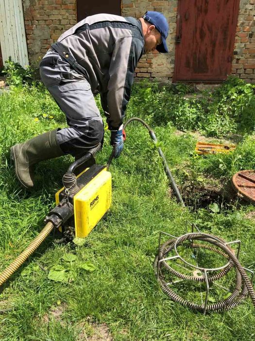 Чищення каналізації