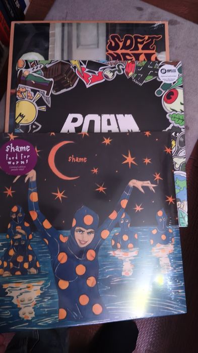 The Black Crowes  
Happiness Bastards
Selado