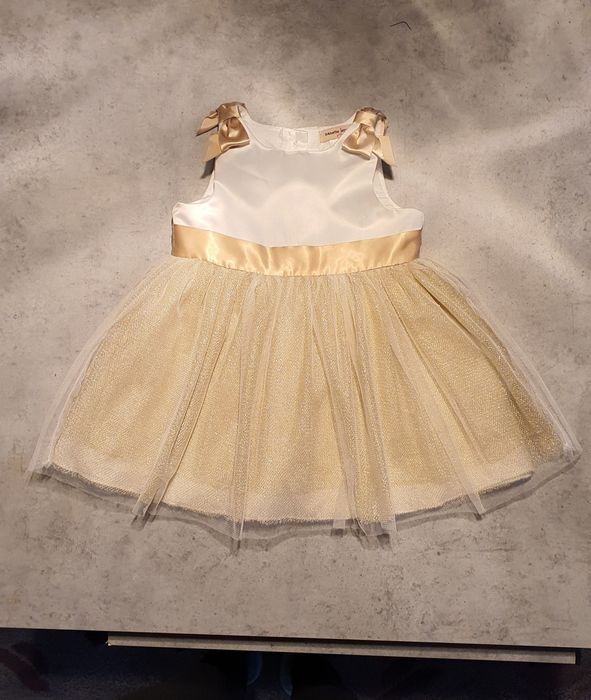 Cudna sukienka na święta sylwestra chrzciny 74 80 dla dziecka jak nowa