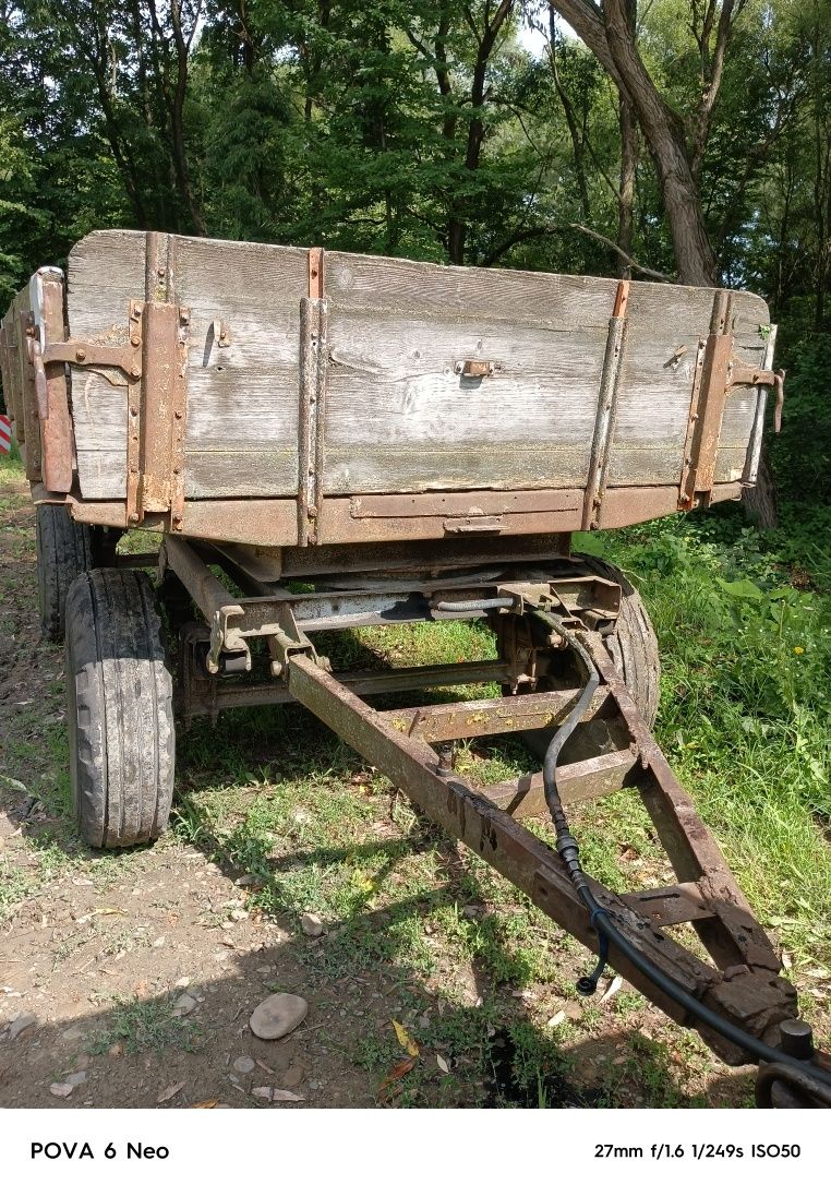 Продам прицеп 2птс4