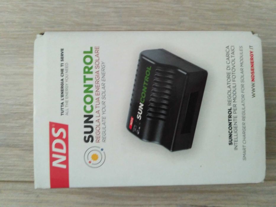 Solarny regulator ładowania 15 A Kamper jacht przyczepa