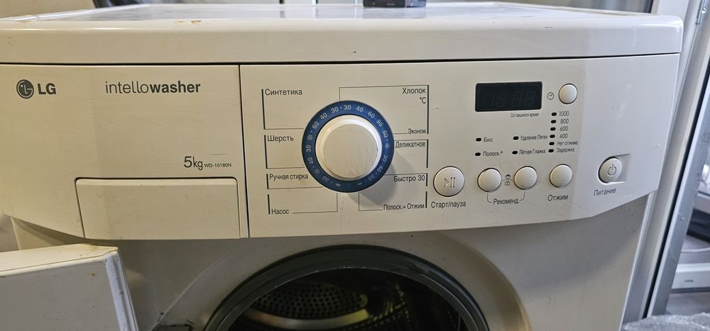 Пральна машина LG intelowasher.