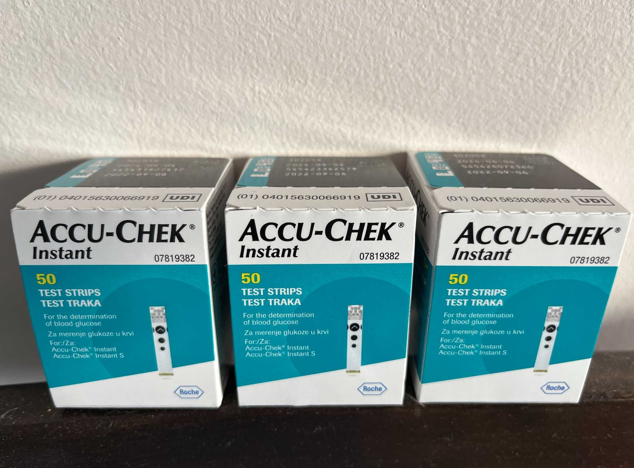 Тест-смужки Accu-Chek Instant, 50 шт