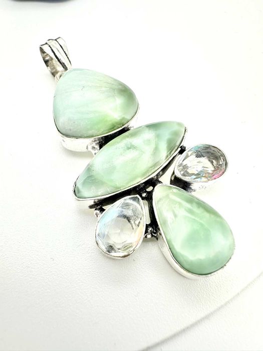 zawieszka, wisior kaamień
Hemimorfit larimar, topaz. Próba 925