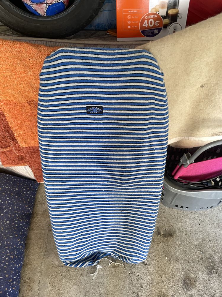 Conjunto prancha bodyboard Fato Surf 4.3mm barbatanas