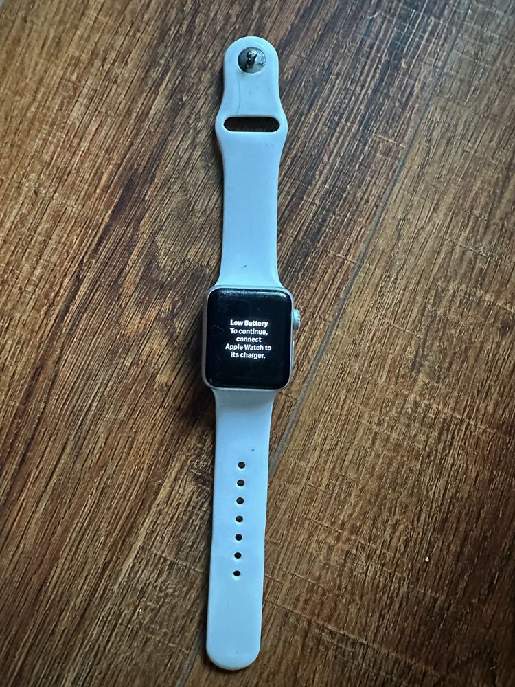 Apple Watch Series 3 годинник епл вотч