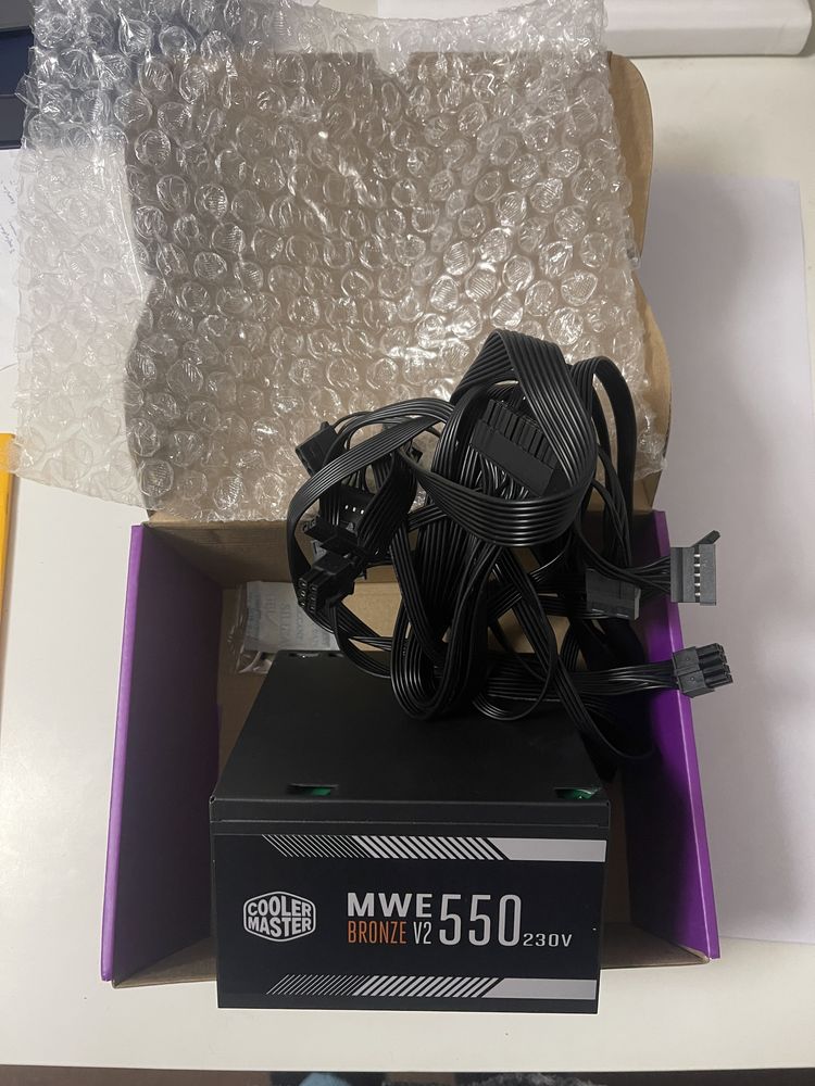 Zasilacz COOLER MASTER MWE V2 550W 80 Plus Bronze