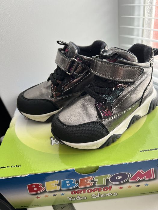 Демісезонні черевики Bebetom