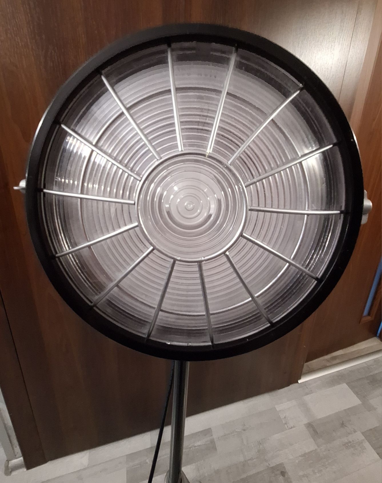 Lampa podłogowa Ikea jak nowa