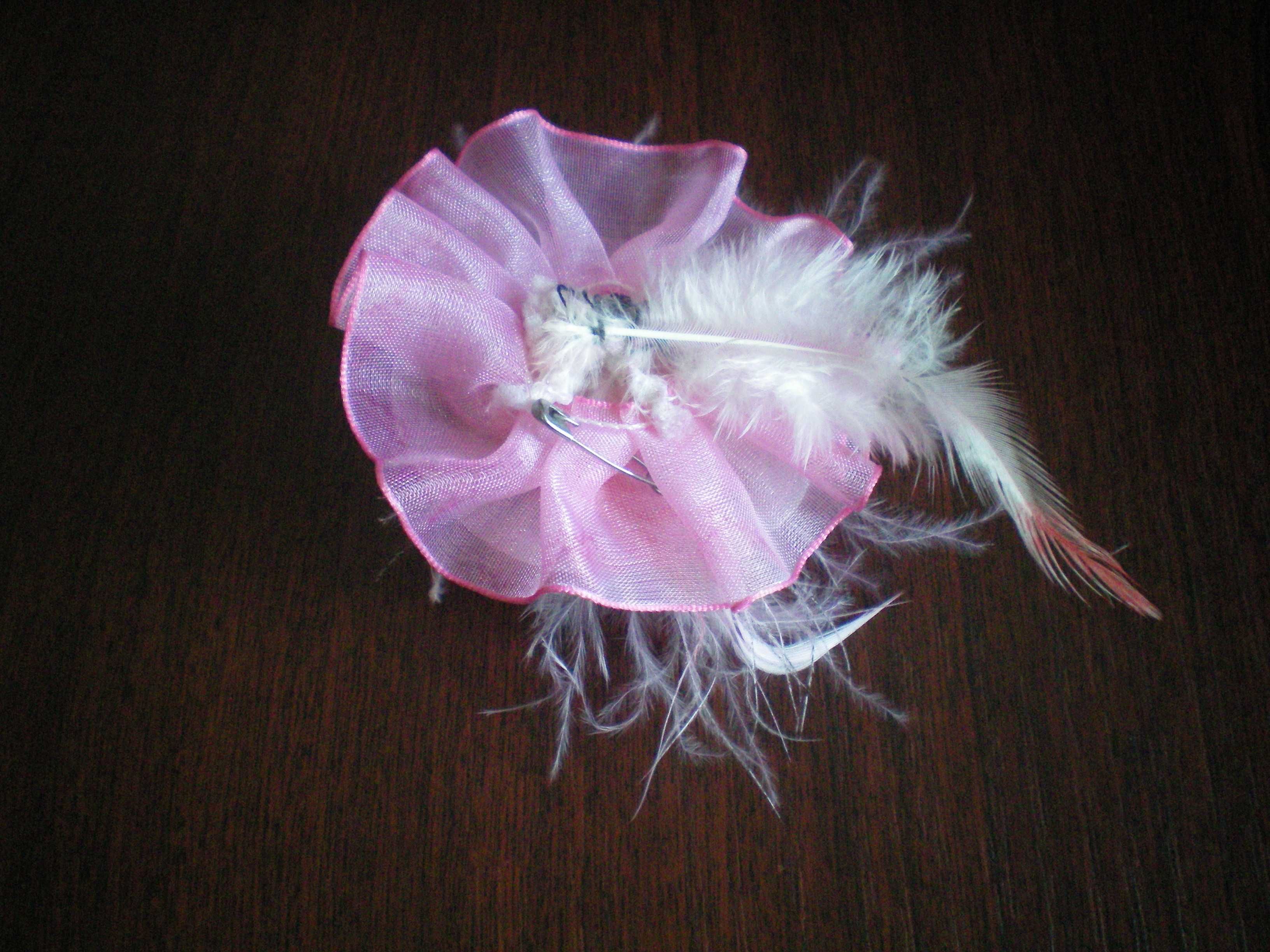 Кукольная шляпа с перьями шляпка розовая для куклы кукол