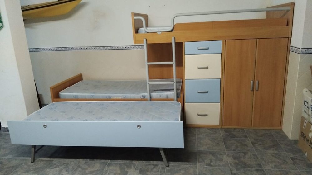 Beliche Triplo com Arrumação – 3 Camas (194 cm x 93 cm)