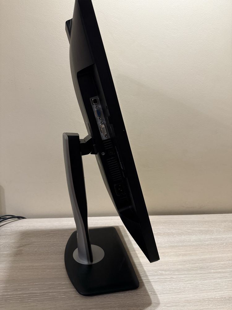Monitor Dell P2312Ht