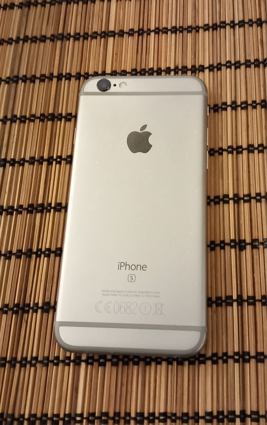 iPhone 6S 64gb - em bom estado