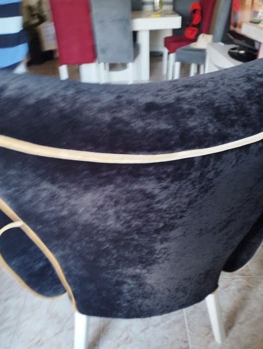 Poltrona preta e bege