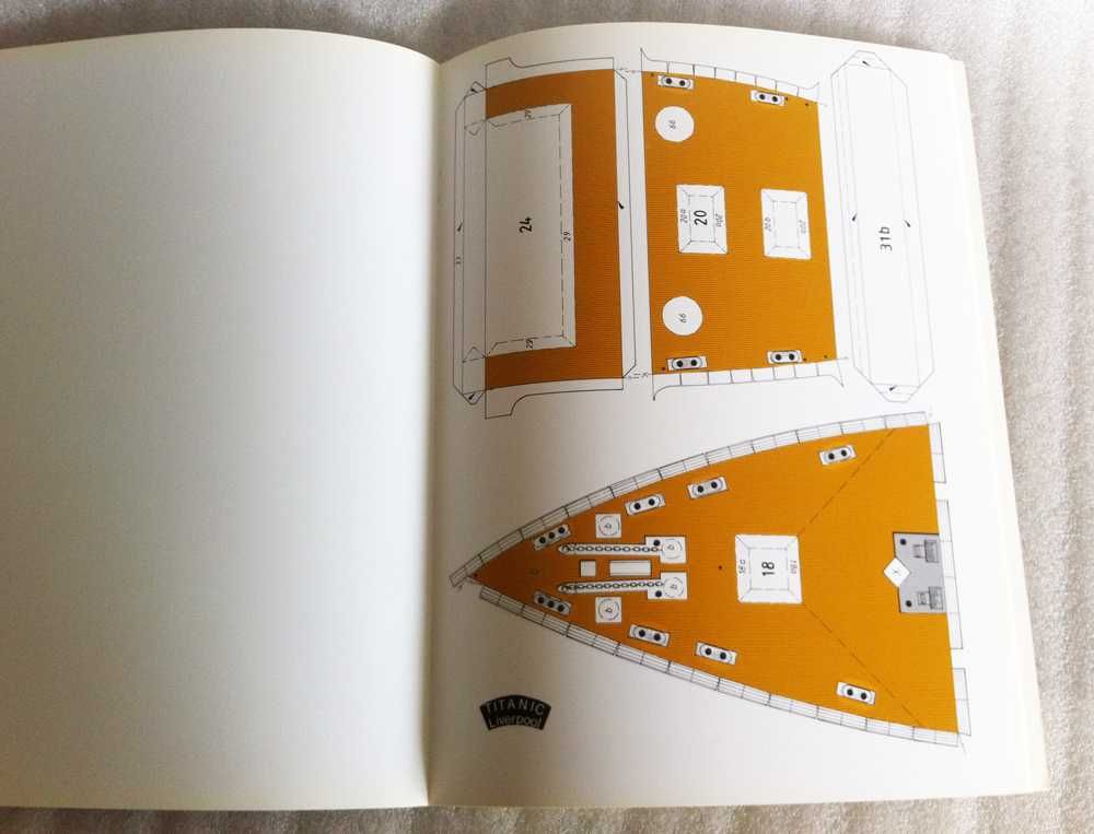 Antigo Álbum construir o "Titanic" da Taschen ~ 135 cms comp. ~ RARO