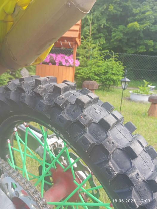 Suzuki rmz 250 16r