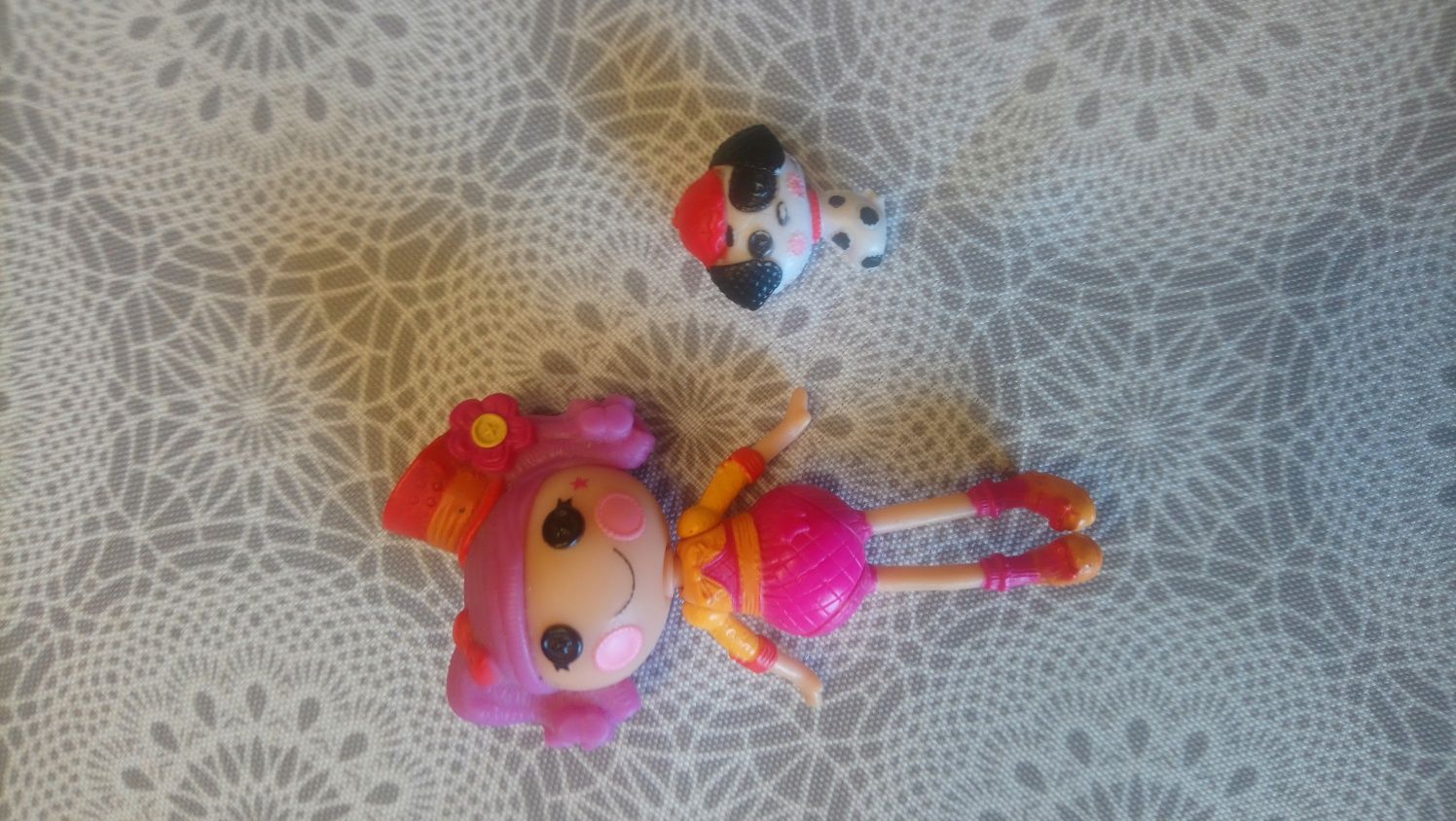 Auto samochód zdalnie sterowany Lalaloopsy