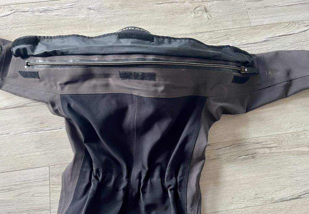 Suchy skafander Scubapro rozmiar XS, but 36/37 + pierścienie VDS
