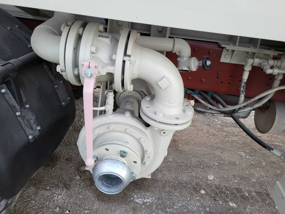 Wiertnica WIRTH , model: B1A/B2A, rok 1991, na samochodzie