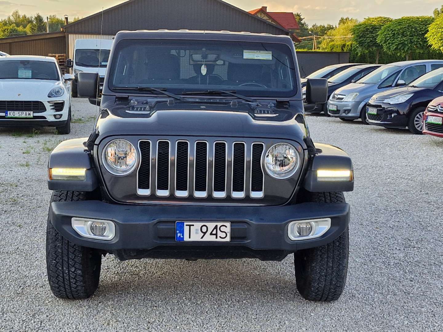 Jeep Wrangler Jeep Wrangler Sahara przebieg 56tyś km zarejestrowany stan bdb