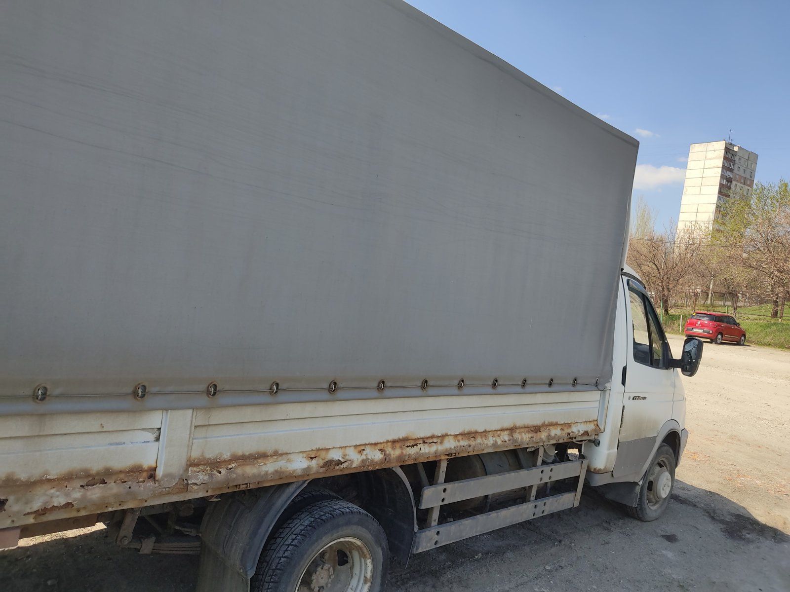 Продам рабочую газель