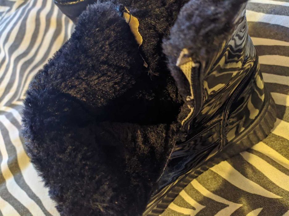 Утеплені лаковані черевики, дутіки на платформі  25 см устілка