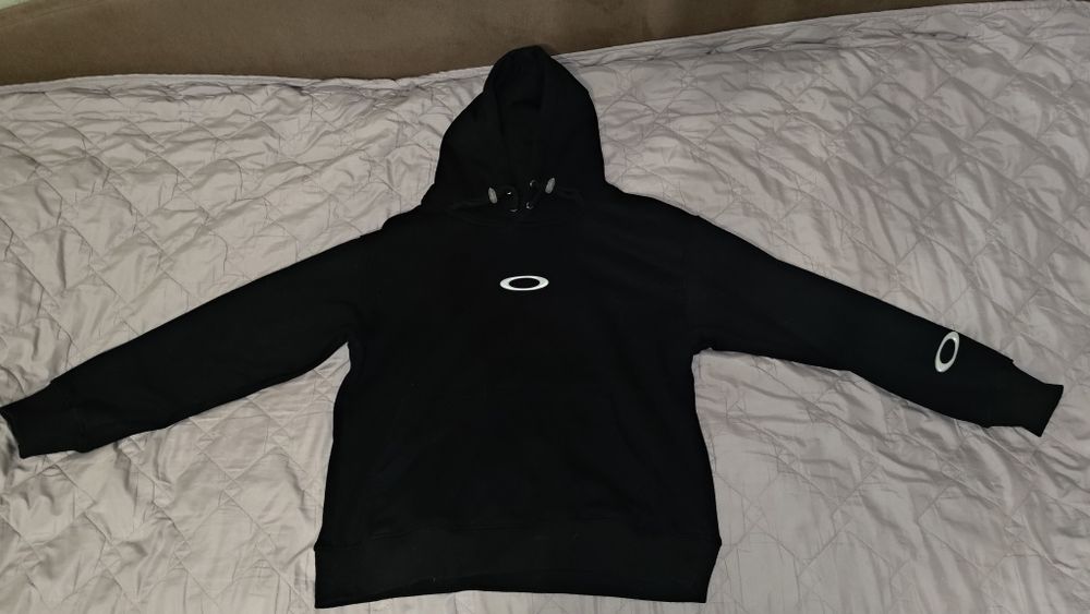 Oakley кофта не легит
