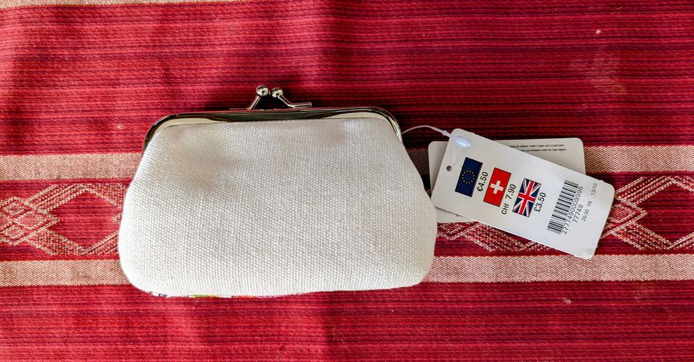 Carteira Porta Moedas Claire's | Novo | Entrega gratuita*