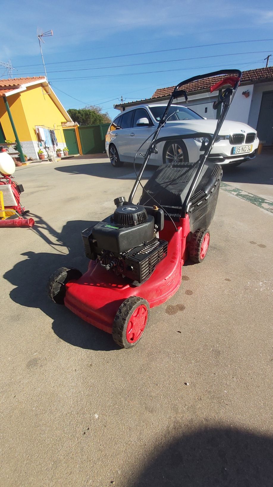 Corta relva a 4T