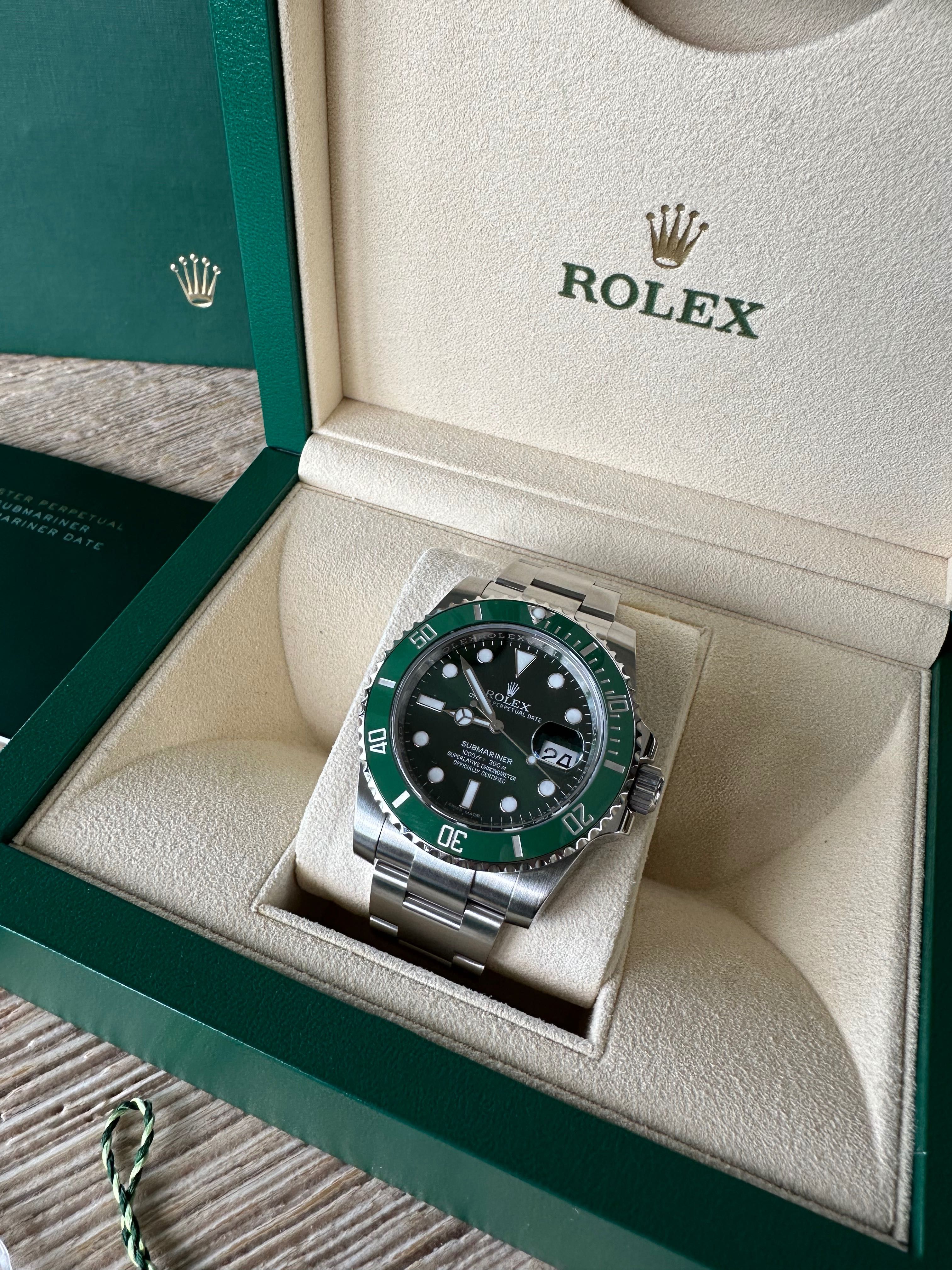 Rolex Submariner Date
ref. 116610LV Hulk