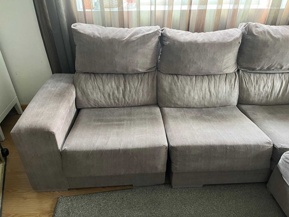 Sofá chaise longue com 4 bancos adicionais