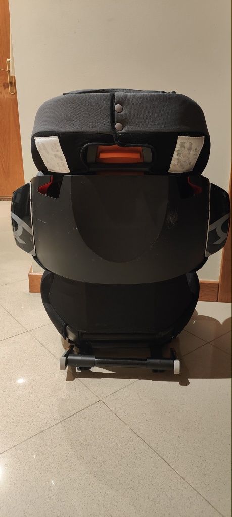 Cadeira automóvel de criança marca Cybex