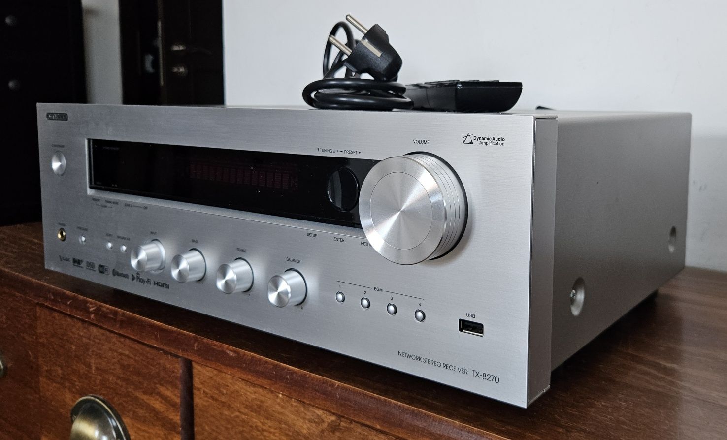 Amplituner sieciowy ONKYO TX-8270, Spotify, Tidal, TuneIn