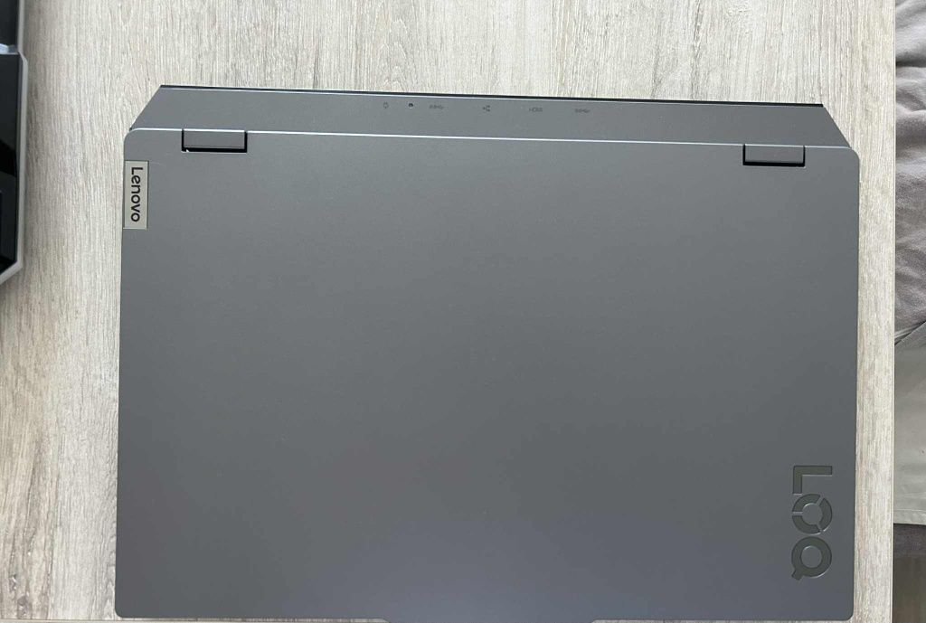Laptop Lenovo LOQ