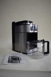 Máquina de Café com Moinho e Filtro Reutilizável