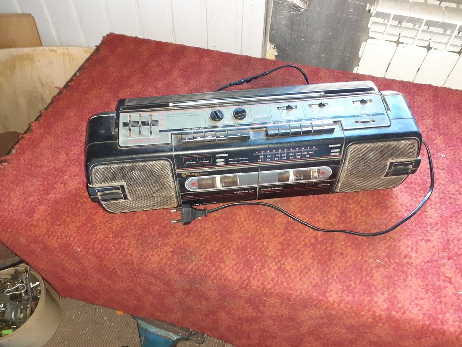 radiomagnetofon dwukasetowy (sprawne tylko radio)