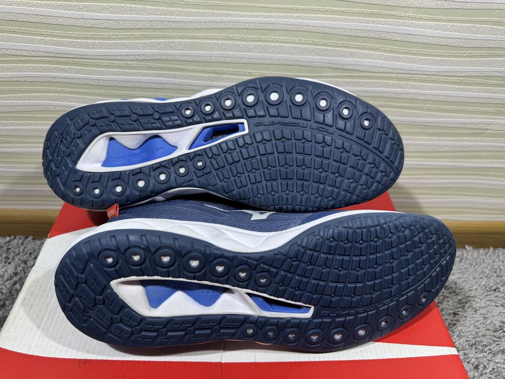 Кроссовки Mizuno Wave Luminous 2 Розмір 42 Original Взуття