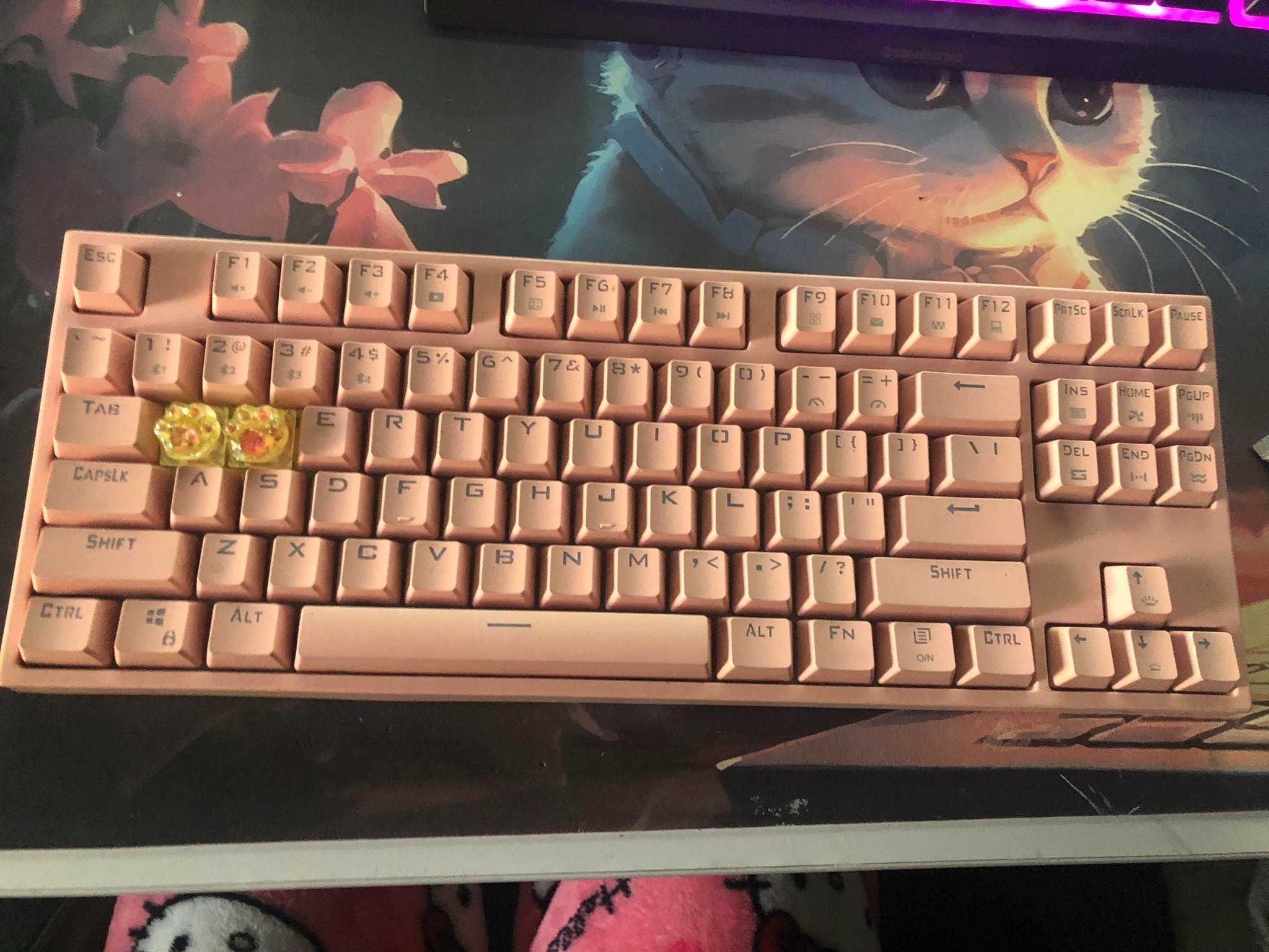 keycaps różowe klawisze