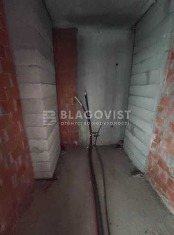 Продам 2 кімн.кв!  Кришталеві Джерела, Заболотного Академіка 148в!