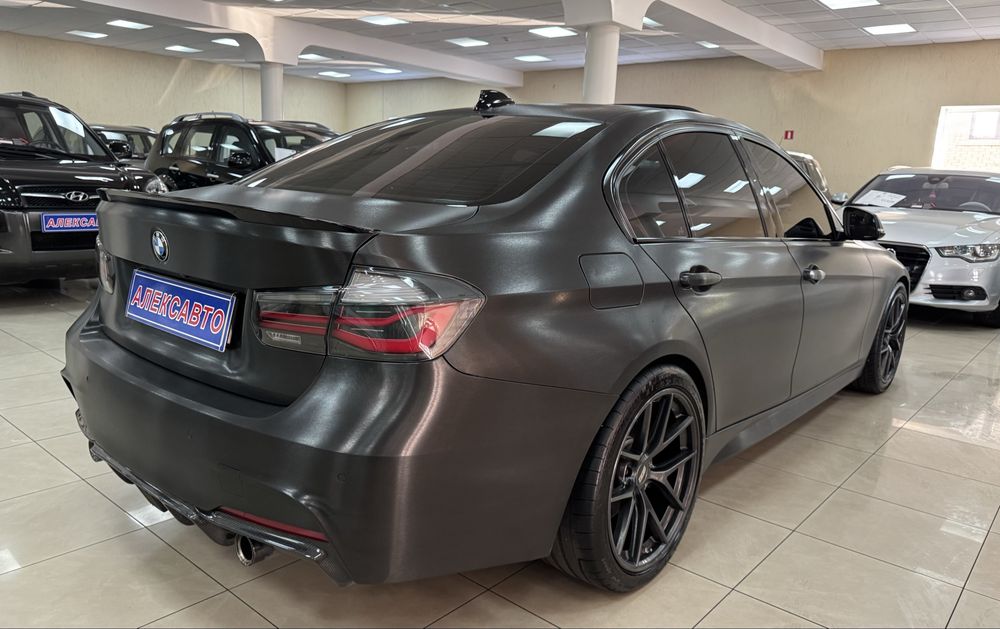 BMW 3 Sedan (F30) 340i 3.0і 24V 8АКПП 2015 р.в. (326 к.с.)